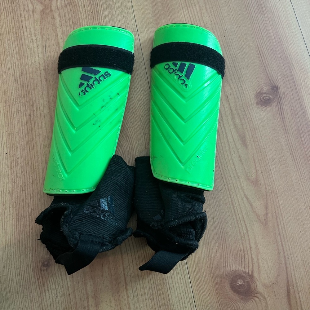 Adidas shinguards